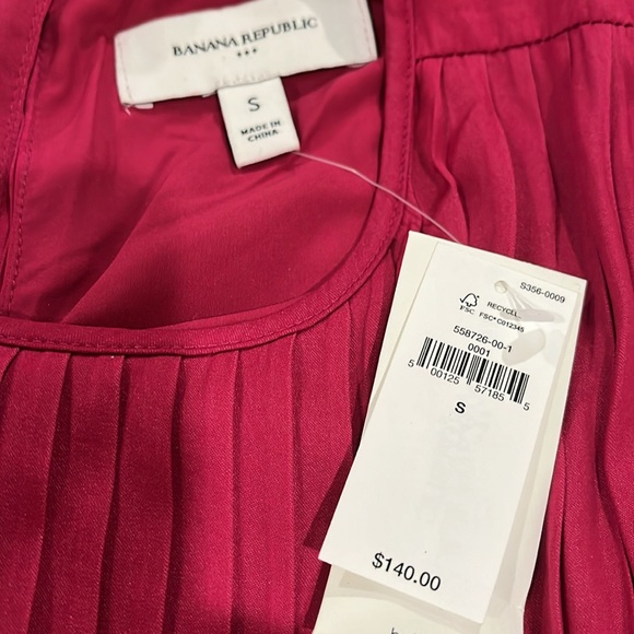 Banana Republic Elegant Berry Crystal Pleated Midi Dress/NWT/S - Picture 9 of 13